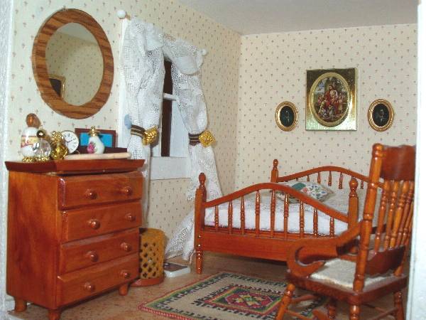 The red house,bedroom