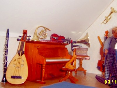 Pink house, the music room